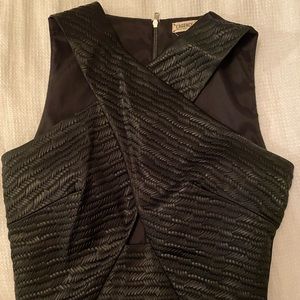 L'agence black criss cross v neck crop halter top!